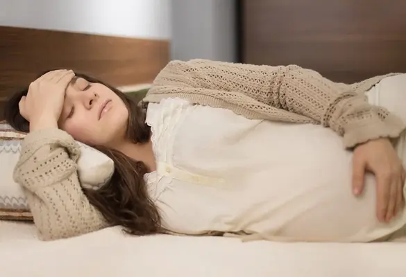 مشاكل الحمل الشائعة وكيفية التعامل معها: نصائح من الأطباء