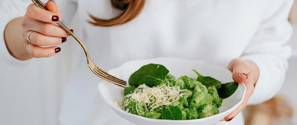 The Ultimate Guide to Preparing Your Body for a Healthy Pregnancy Through Nutrition